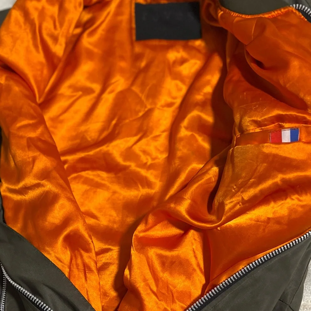 Bomber Jacket - Picture 5 of 9